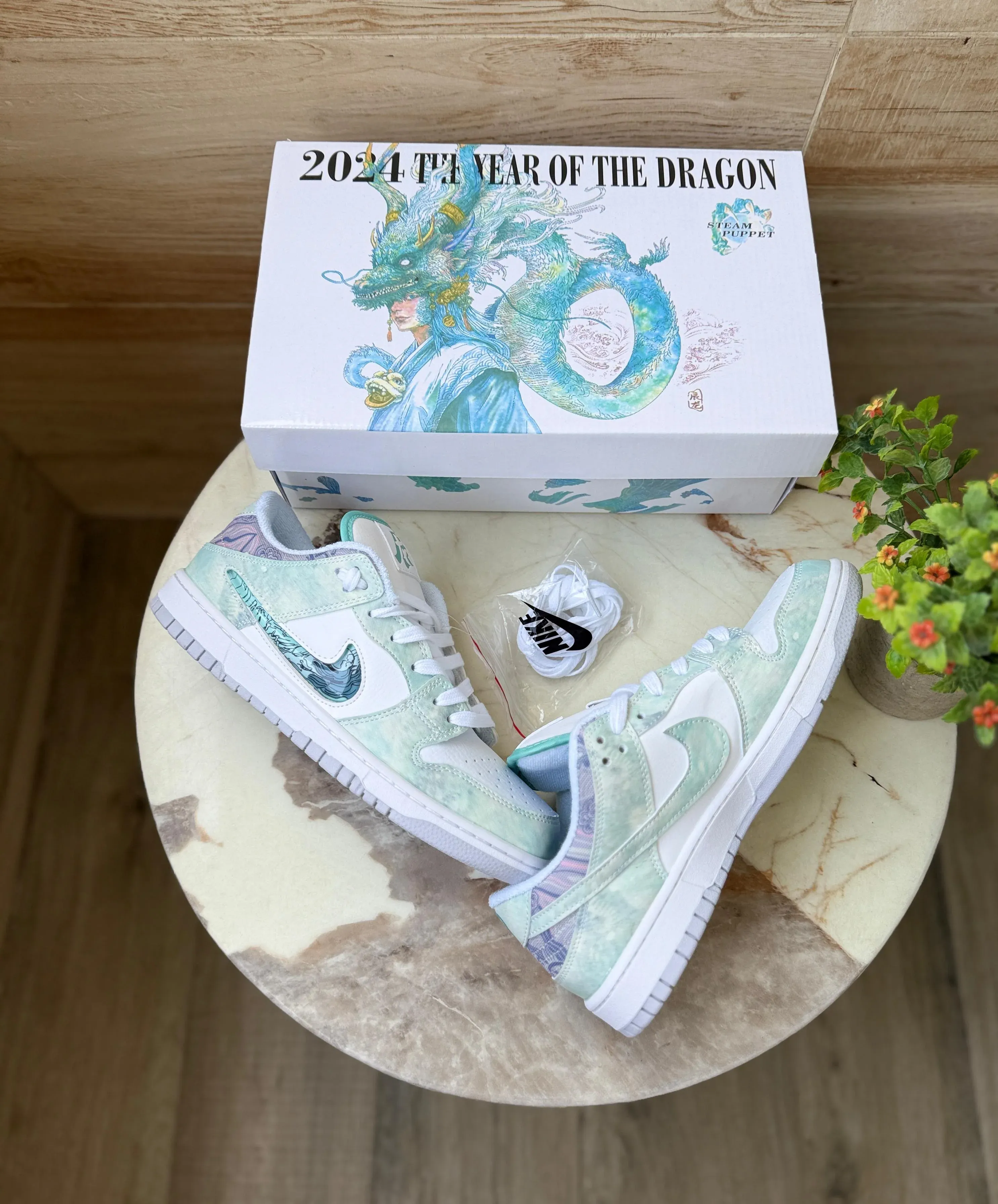 Nike SB Dunk Low Year Of The Dragon Steam Puppet view 3